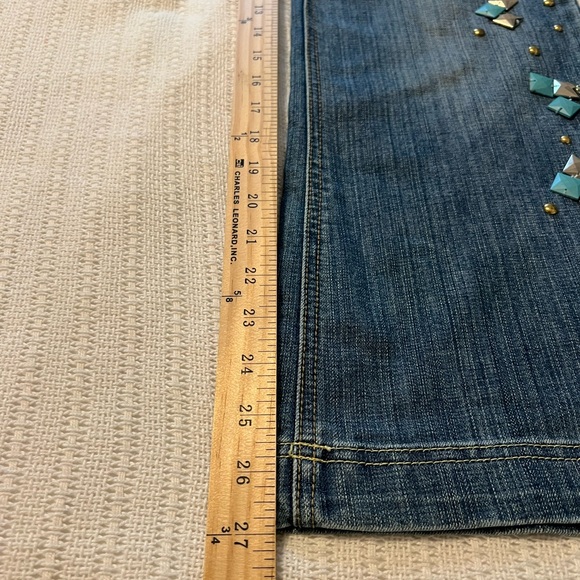#3314. Blue Identity Women's Wide Leg Jeans w/Turquoise & Stud Details. Size 8P - Picture 5 of 9